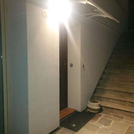 Vue Sur Les Montagnes Apartment Embrun Bagian luar foto