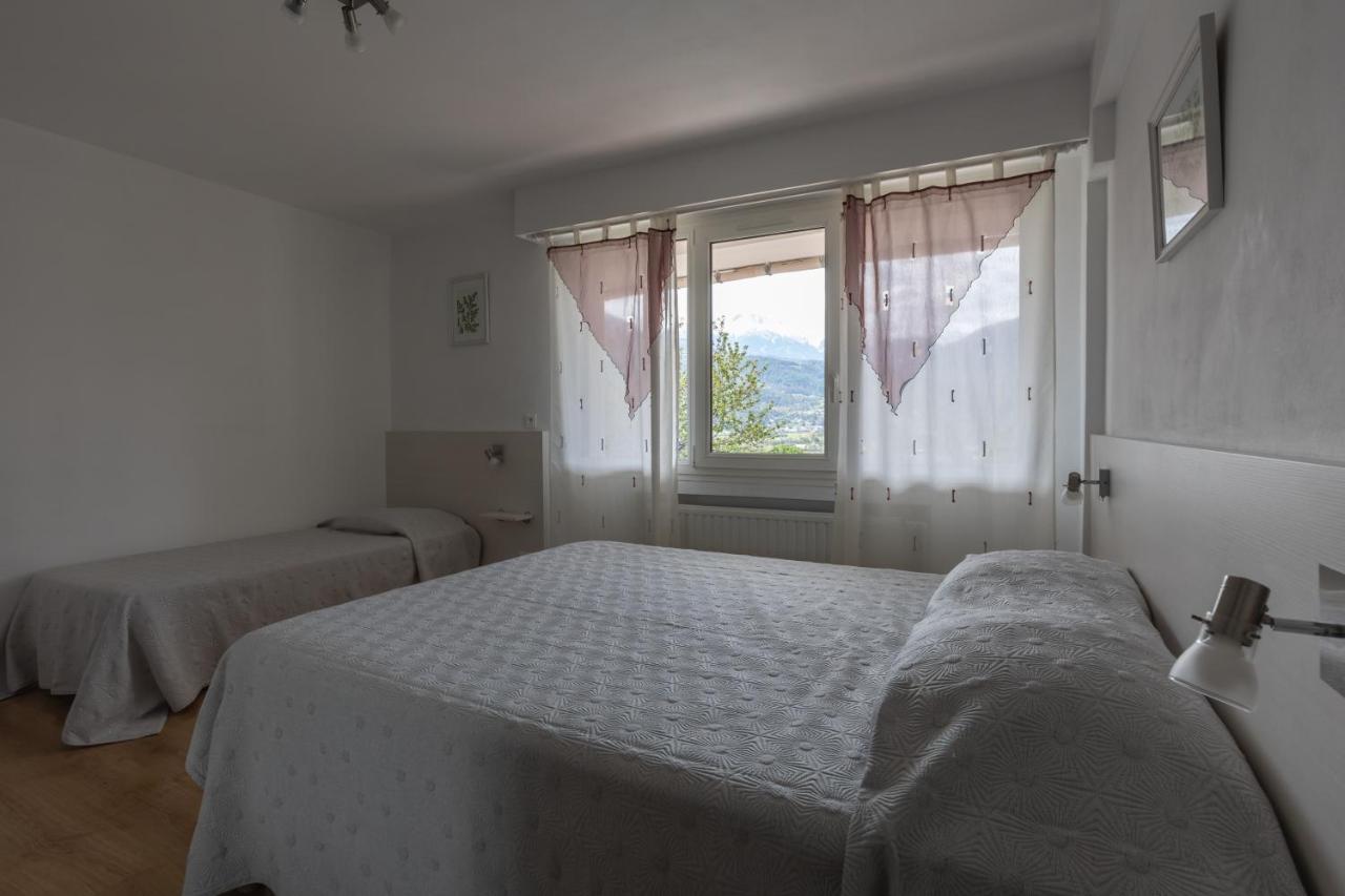 Vue Sur Les Montagnes Apartment Embrun Bagian luar foto
