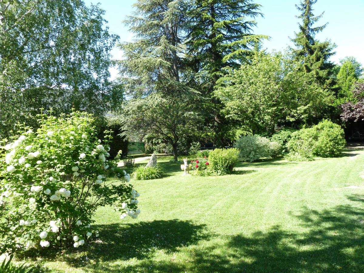 Vue Sur Les Montagnes Apartment Embrun Bagian luar foto